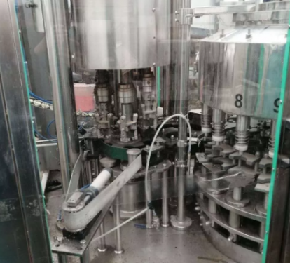 啤酒灌裝機(jī)的主要功能特點(diǎn)及適用范圍